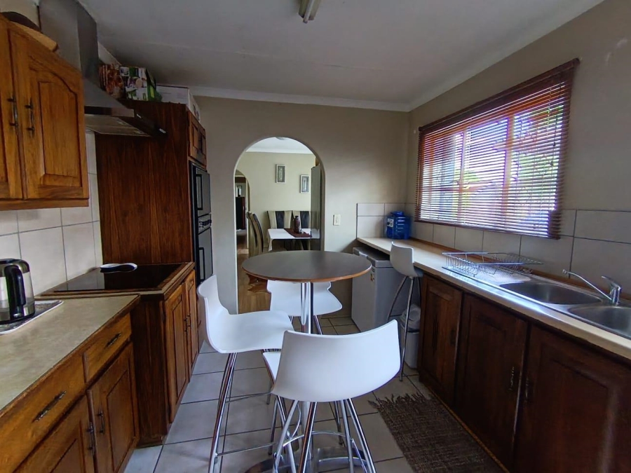3 Bedroom Property for Sale in Pellissier Free State